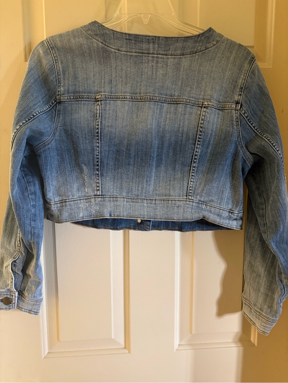 Torrid Light Wash Blue Denim Cropped Jacket - 1x - Picture 3 of 6